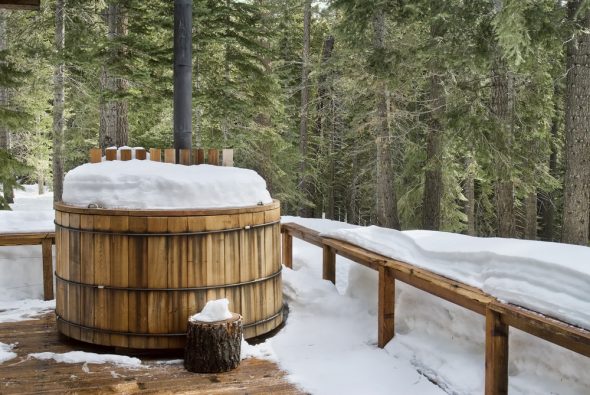 Hot Tubs in Winter